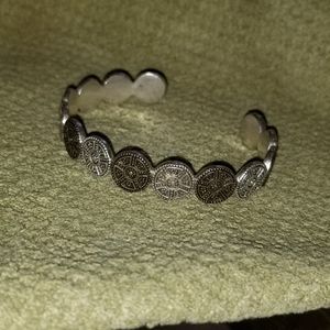 NWOT - Lucky Brand Cuff Bracelet